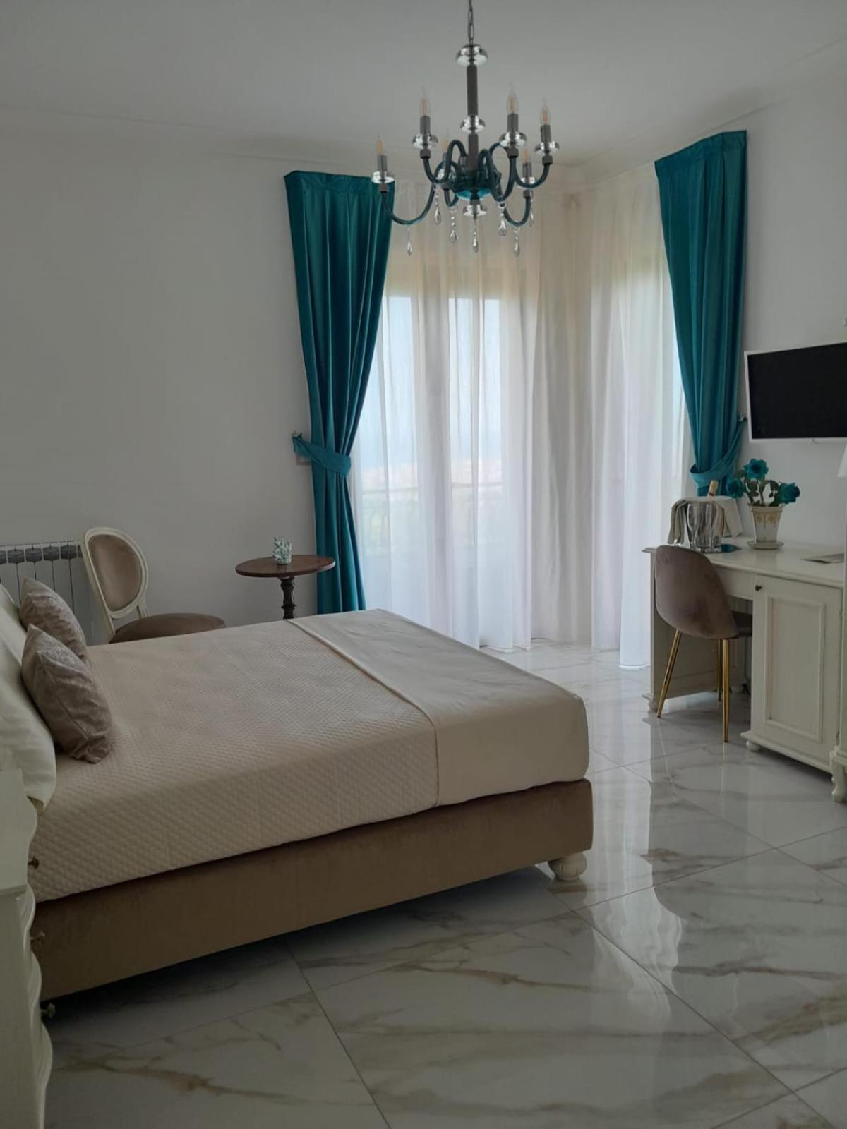 Bed and Breakfast La Vigna Del Vento Casola di Napoli Экстерьер фото